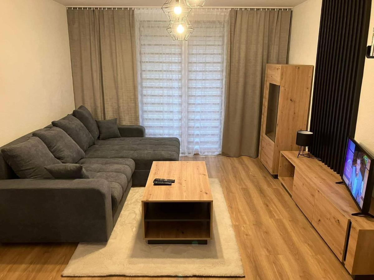 Apartman Nelka V Poprade エクステリア 写真