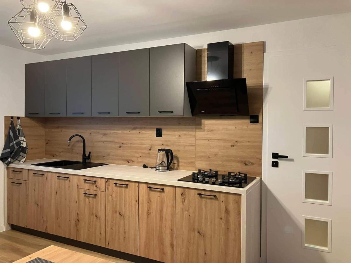 Apartman Nelka V Poprade エクステリア 写真